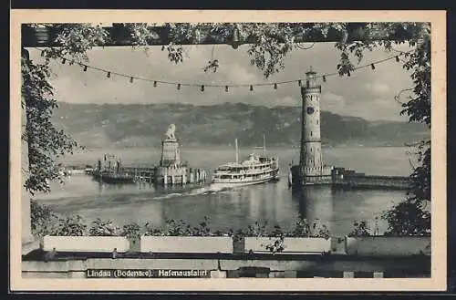 AK Lindau / Bodensee, Hafenausfahrt