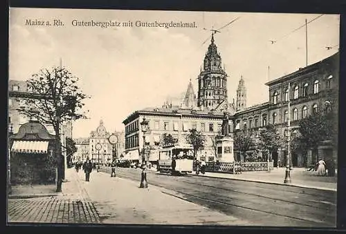 AK Mainz a. Rh., Strassenbahn auf dem Gutenbergplatz, Gutenbergdenkmal