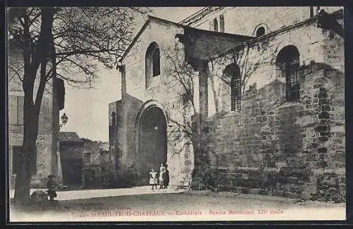 AK St-Paul-Trois-Châteaux, Cathédrale, Porche Méridional XIIe siècle