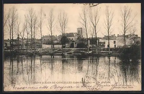 AK Saint-Julien-de-Concelles, Vue générale de la ville au bord de la rivière