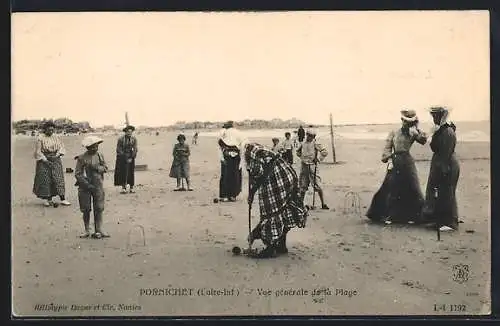 AK Pornichet, Vue générale de la plage avec des personnes jouant au croquet