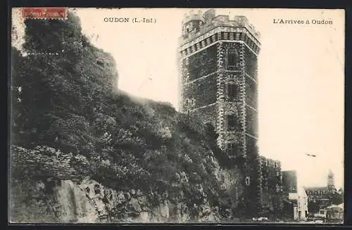 AK Oudon, L`Arrivée à Oudon et le château fort