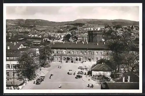 AK Aalen in Württbg., Blick über den Bahnhofplatz auf die Stadt