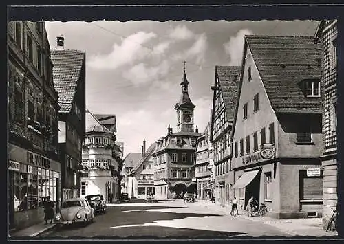 AK Aalen /Württ., Strassenpartie mit Bäckerei Widmann und Geschäft Fr. Völter