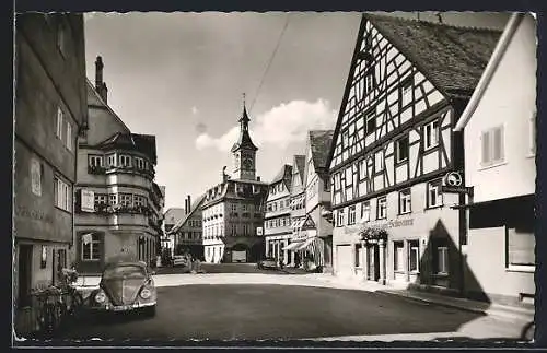 AK Aalen in Württbg., Blick zum Rathaus am Marktplatz