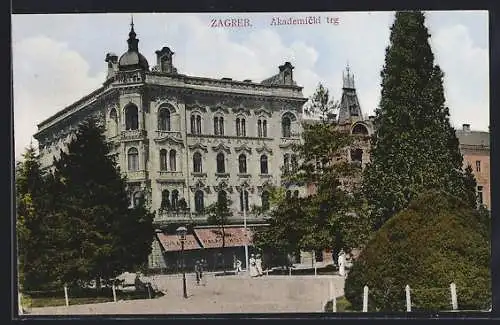 AK Zagreb, Akademcki trg