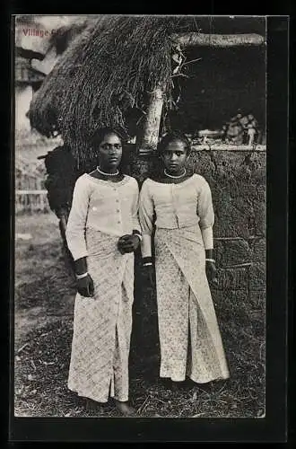 AK Sri Lanka, Village Girls, zwei junge Frauen im Dorf