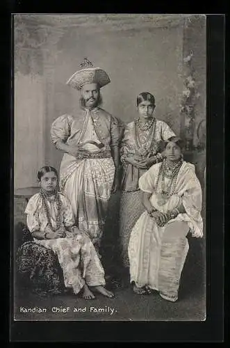 AK Kandian Chief and Family