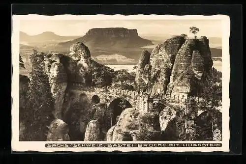 Foto-AK Walter Hahn, Dresden, Nr. 3207: Sächs.-Schweiz-Bastei, Brücke mit Lilienstein