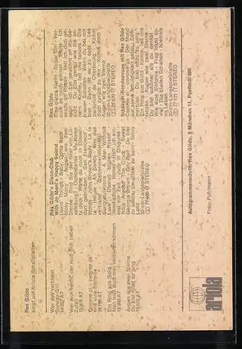 AK Musiker Rex Gildo auf einem Stuhl