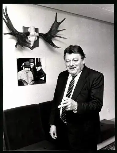 Fotografie Sven Simon, Bonn, Politiker Franz-Josef Strauss zu Besuch in Ost-Berlin 1983