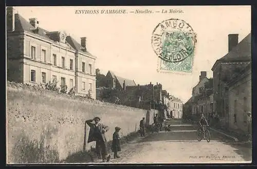 AK Nazelles /Amboise, La Mairie