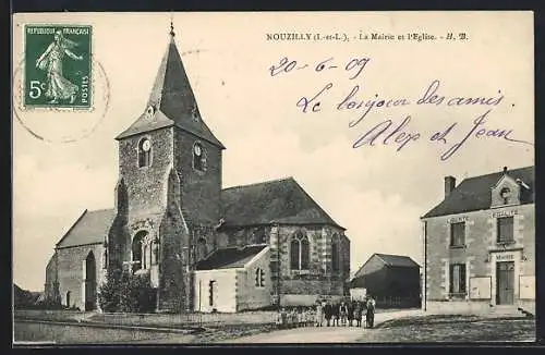 AK Nouzilly /I.-et-L., La Mairie et l`Eglise