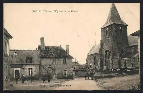 AK Nouzilly, L`Eglise et la Place