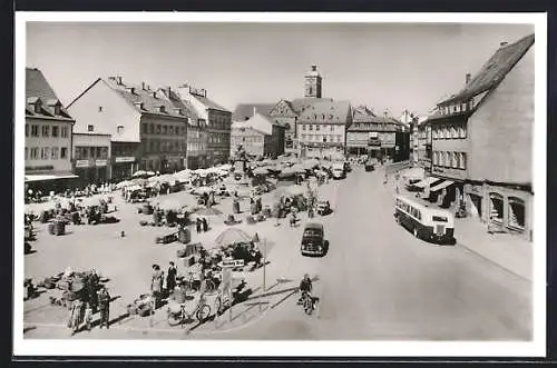 AK Schweinfurt a. M., Stände auf dem Marktplatz