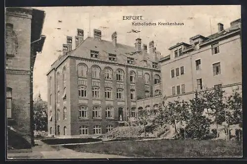 AK Erfurt, Katholisches Krankenhaus, Innenhof