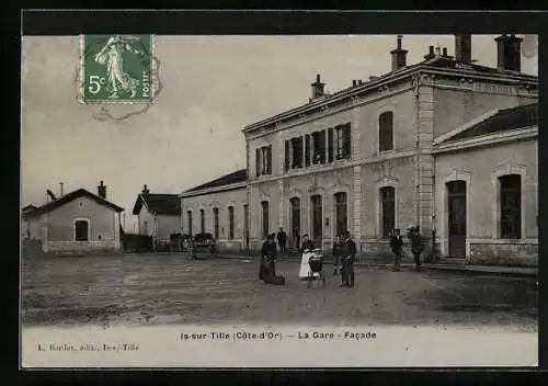 AK Is-sur-Tille, La Gare