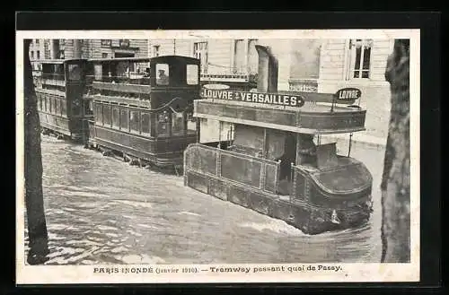 AK Paris, Hochwasser 1910, Strassenbahn am Quai de Passy