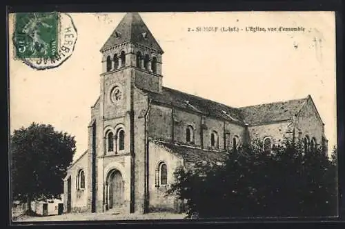 AK St-Molf /L.-Inf., L`Eglise, vue d`ensemble