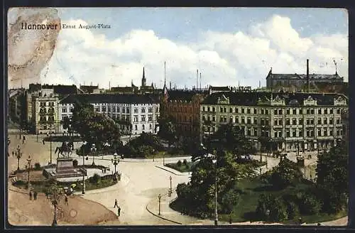 AK Hannover, Ernst August-Platz aus der Vogelschau