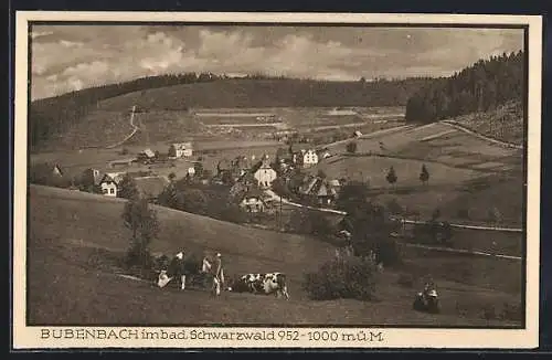 AK Bubenbach i. bad. Schwarzwald, Ortschaft von einen Berg aus