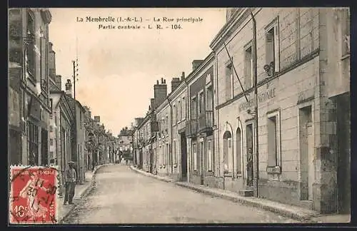 AK La Membrolle /I.-&-L., La Rue principale, Partie centrale, Strassenpartie