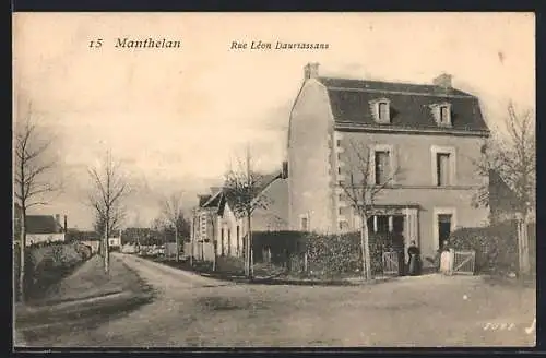 AK Manthelan, Rue Léon Daumassans