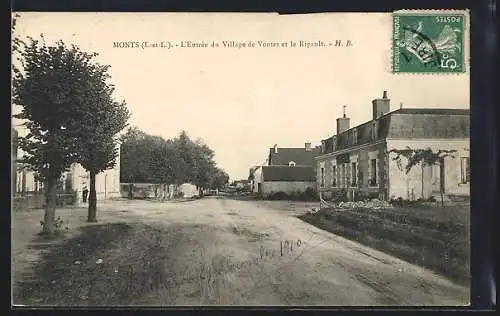 AK Monts /I.-et-L., L`Entrée du Village de Vontes et le Ripault