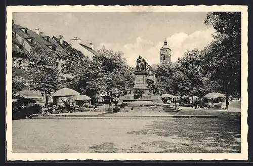 AK Schweinfurt a. Main, Marktplatz mit Rückertdenkmal