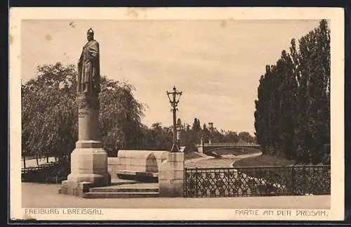 AK Freiburg i. Breisgau, Kaiserbrücke an der Dreisam mit Denkmal