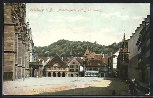 AK Freiburg i. B., Münsterplatz mit Schlossberg