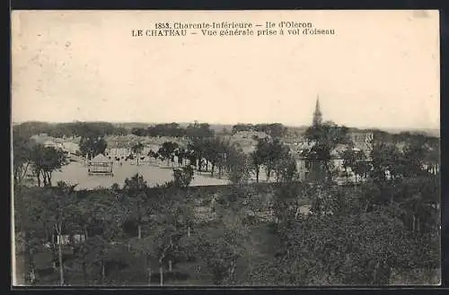 AK Le Chateau /Ile d`Oléron, Vue générale prise à vol d`oiseau