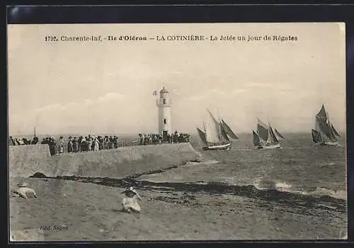 AK La Cotinière /Ile d`Oléron, La Jetée un jour de Régates