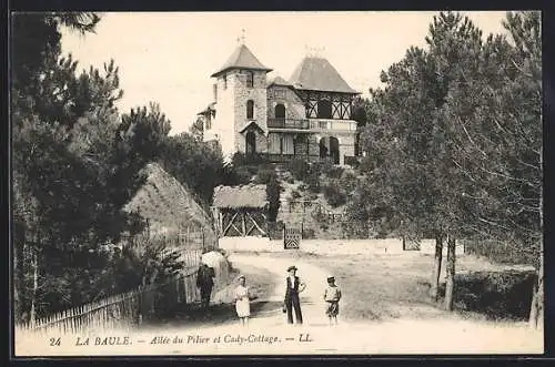 AK La Baule, Allée du Pilier et Cady-Cottage