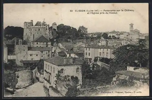 AK Clisson, Panorama sur le Château et l`Église pris du Viaduc