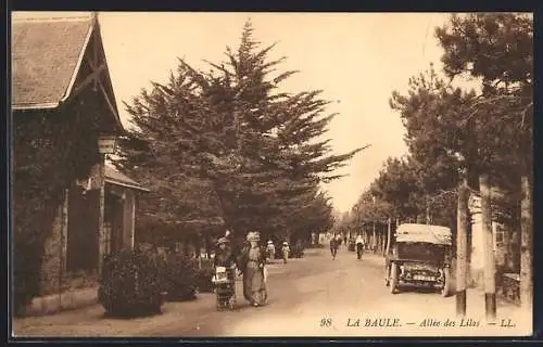 AK La Baule, Allée des Lilas