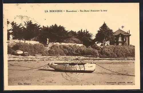 AK La Bernerie, Beauséjour, Ste-Anne dominant la mer avec un bateau sur la plage