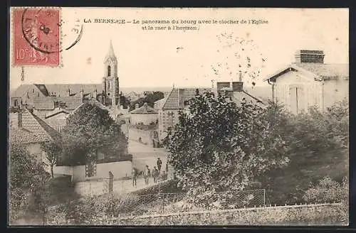 AK La Bernerie, Le panorama du bourg avec le clocher de l`Église et la mer à l`horizon