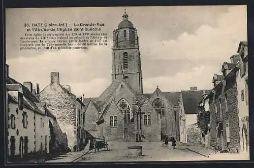 AK Batz, La Grande-Rue et l'Abside de l'Eglise Saint-Guénolé