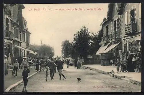 AK La Baule, Avenue de la Gare vers la Mer