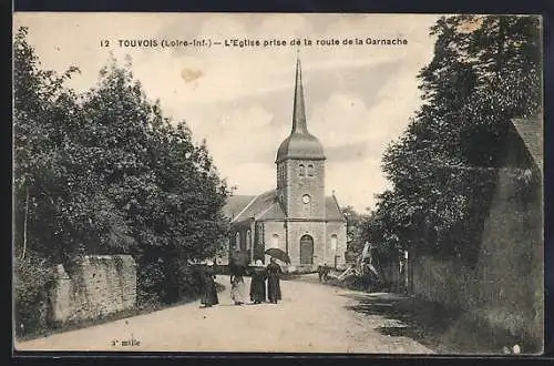 AK Touvois, L`Église prise de la route de la Garnache