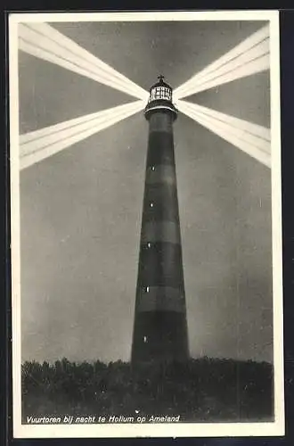 AK Vuurtoren bij nacht te Hollum op Ameland