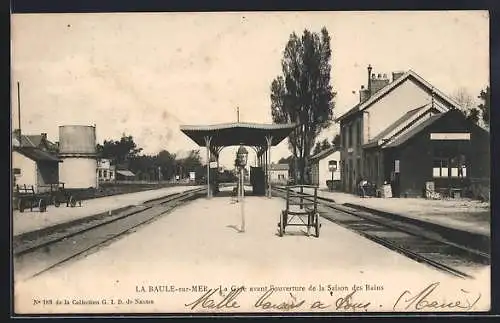 AK La Baule-sur-Mer, La Gare avant l`ouverture de la Saison des Bains