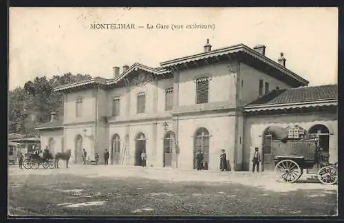 AK Montélimar, La Gare, Vue extérieure