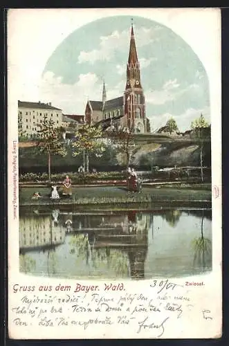 AK Zwiesel / bayr. Wald, Partie am Fluss mit Blick zur Kirche