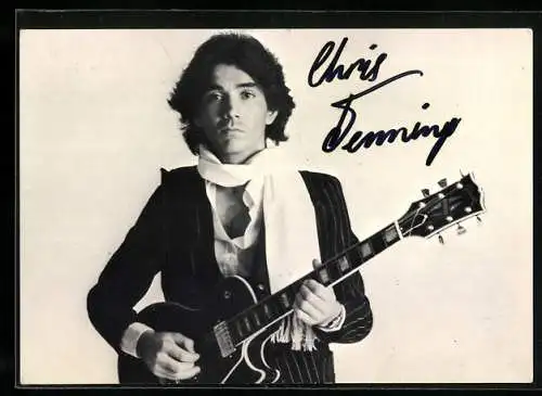 AK Chris Denning mit Gitarre