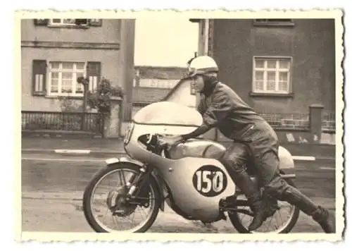 Fotografie Hermann Rapp, Esslingen / Neckar, Motorrad-Rennen St. Wendel 1961, Brehme auf MZ Startnummer 150