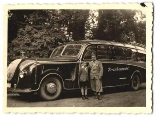 Fotografie Bus Magirus-Deutz, Frankenwald Reisebus um 1936