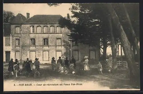 AK Pen-Bron, Cour de récréation au Vieux Pen-Bron