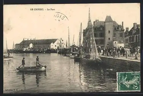 AK Le Croisic, Le Port avec foule et bateaux